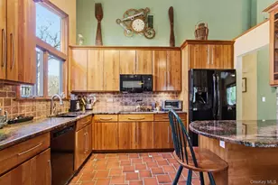 67 Entrance Wy, Purdys, NY 10578 - Photo 9