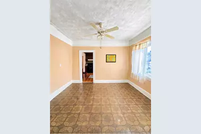 72-15 73 Street, Glendale, NY 11385 - Photo 9