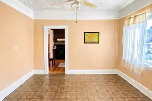 72-15 73 St, Glendale, NY 11385 - Photo 9