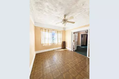 72-15 73 Street, Glendale, NY 11385 - Photo 7