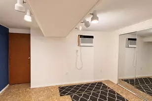 72-15 73 St, Glendale, NY 11385 - Photo 37