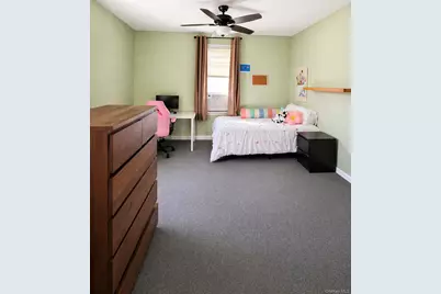72-15 73 Street, Glendale, NY 11385 - Photo 29
