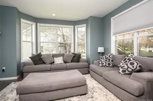 19 Bayberry St, Hopewell Junction, NY 12533 - Photo 5