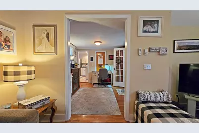 32 Atlantic Avenue, East Moriches, NY 11940 - Photo 11