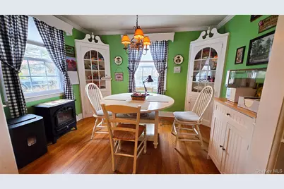 32 Atlantic Avenue, East Moriches, NY 11940 - Photo 17