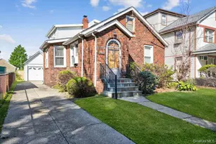 84-50 266th St, Floral Park, NY 11001 - Photo 1