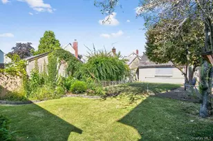 84-50 266th St, Floral Park, NY 11001 - Photo 19