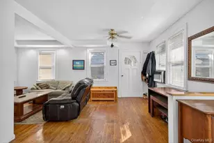 84-50 266th St, Floral Park, NY 11001 - Photo 3