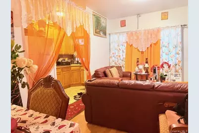 11146 Inwood Street, Jamaica, NY 11435 - Photo 5