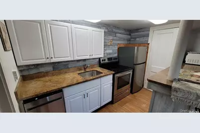 147 Woodbine Avenue #1N, Northport, NY 11768 - Photo 5