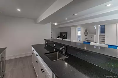 15 Palo Alto Drive, Hampton Bays, NY 11946 - Photo 29