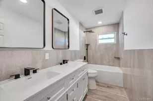 18 W 14th St, Deer Park, NY 11729 - Photo 9