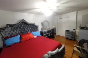 970 E 108th St, Brooklyn, NY 11236 - Photo 5