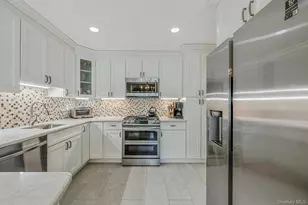 2840 Nicole Ct, Oceanside, NY 11572 - Photo 9