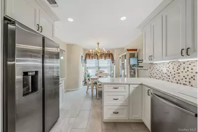 2840 Nicole Court, Oceanside, NY 11572 - Photo 11