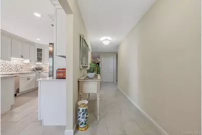 2840 Nicole Court, Oceanside, NY 11572 - Photo 5