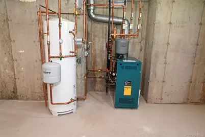 1772 Rose Street, Merrick, NY 11566 - Photo 27