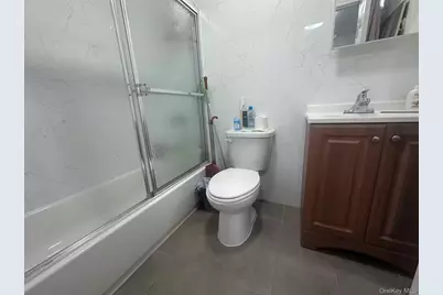102-03 Jamaica Avenue, Richmond Hill, NY 11418 - Photo 7