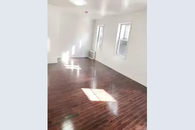 102-03 Jamaica Avenue, Richmond Hill, NY 11418 - Photo 3