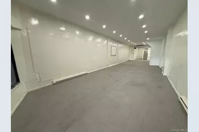 10251 Jamaica Avenue, Richmond Hill, NY 11418 - Photo 11