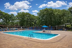 124 Exmore Ct, Ridge, NY 11961 - Photo 23