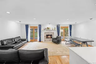 129 Golf View Dr, Jericho, NY 11753 - Photo 7