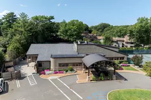 129 Golf View Dr, Jericho, NY 11753 - Photo 21