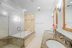 129 Golf View Dr, Jericho, NY 11753 - Photo 17