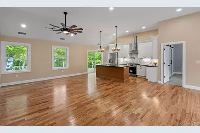 61 Smith Avenue, Walden, NY 12586 - Photo 9