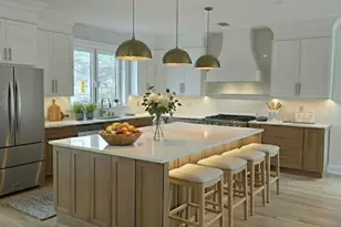 208 Wetherill Rd, Garden City, NY 11530 - Photo 7