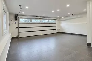 208 Wetherill Rd, Garden City, NY 11530 - Photo 19