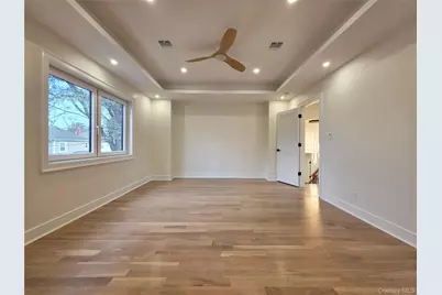 208 Wetherill Road, Garden City, NY 11530 - Photo 13