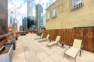 77 W 55th St, New York, NY 10019 - Photo 7