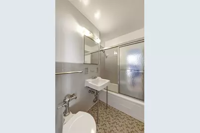 77 W 55th Street #15G, New York, NY 10019 - Photo 17
