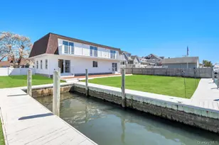 66 Lighthouse Rd, Babylon, NY 11702 - Photo 3