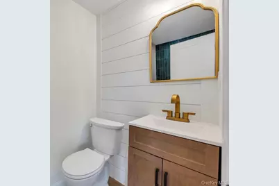 66 Lighthouse Road, Babylon, NY 11702 - Photo 23