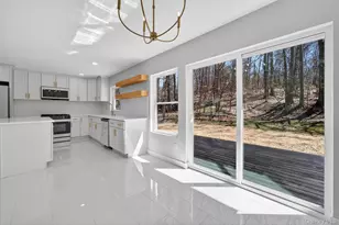 111 Cedar Ave, New Windsor, NY 12553 - Photo 21