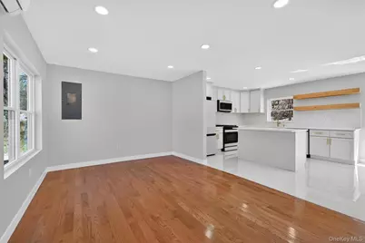 111 Cedar Avenue, New Windsor, NY 12553 - Photo 7