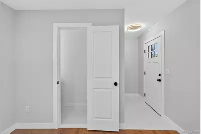 111 Cedar Avenue, New Windsor, NY 12553 - Photo 23