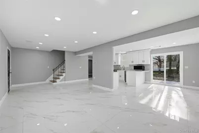 10 Curlin Lane, Saint James, NY 11780 - Photo 5