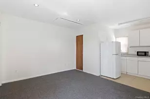 2295 3rd St, East Meadow, NY 11554 - Photo 27