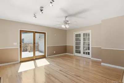 2295 3rd Street, East Meadow, NY 11554 - Photo 17