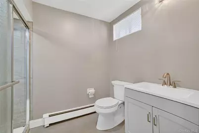 276 5th Avenue, New Rochelle, NY 10801 - Photo 35