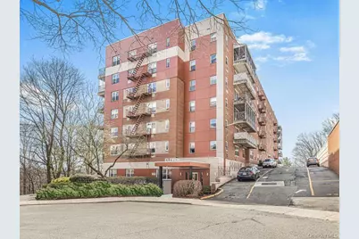 11 Balint Drive #645, Yonkers, NY 10710 - Photo 19