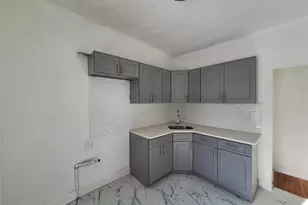 105-14 177th St, Jamaica South, NY 11433 - Photo 1