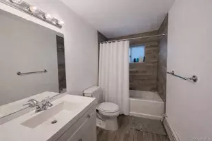 2 7 Lambert Ave, Farmingdale, NY 11735 - Photo 5