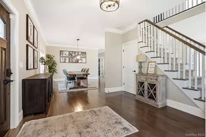 19 Lillian Road, Mahopac, NY 10541 - Photo 9