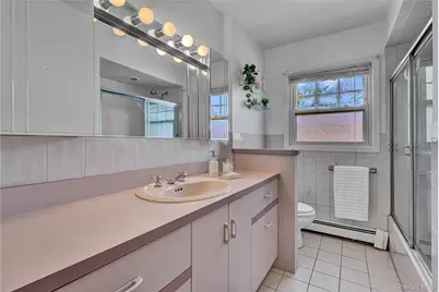 70 Martin Road N, Bethpage, NY 11714 - Photo 21