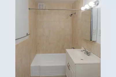 1841 Central Park Avenue #10P, Yonkers, NY 10710 - Photo 9