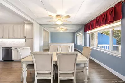 540 Ellsworth Avenue #D2, Bronx, NY 10465 - Photo 13